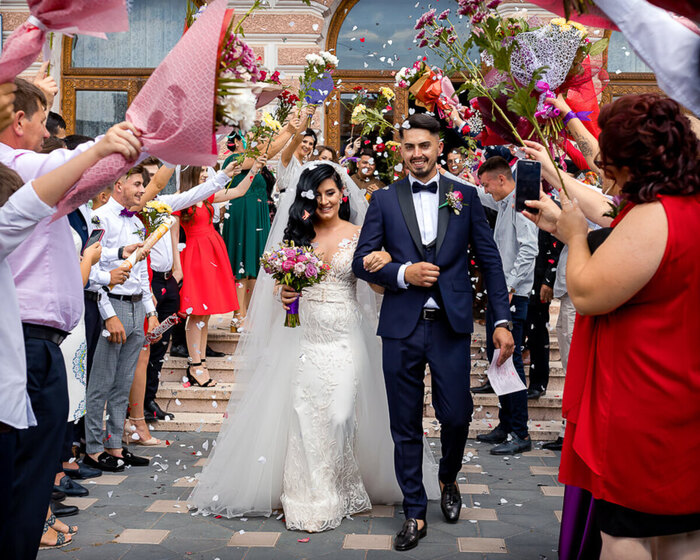 foto video nunta suceava pret, petale, veseli, oamnei, culori